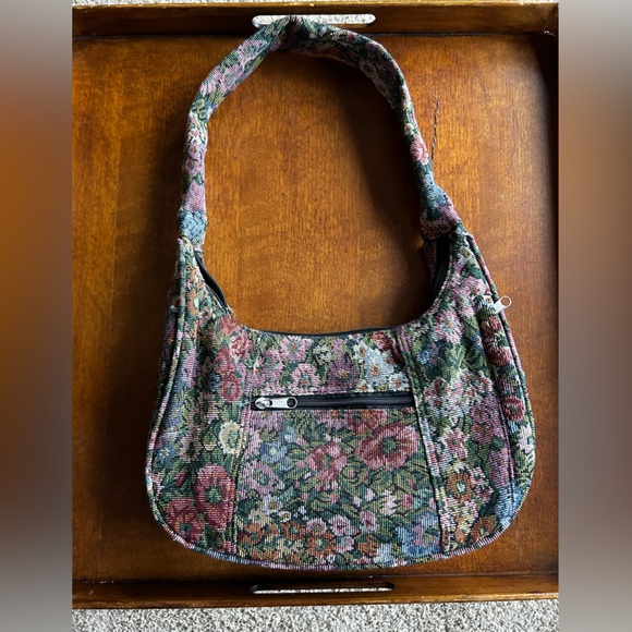 Vintage Tapestry Purse - Picture 1 of 9